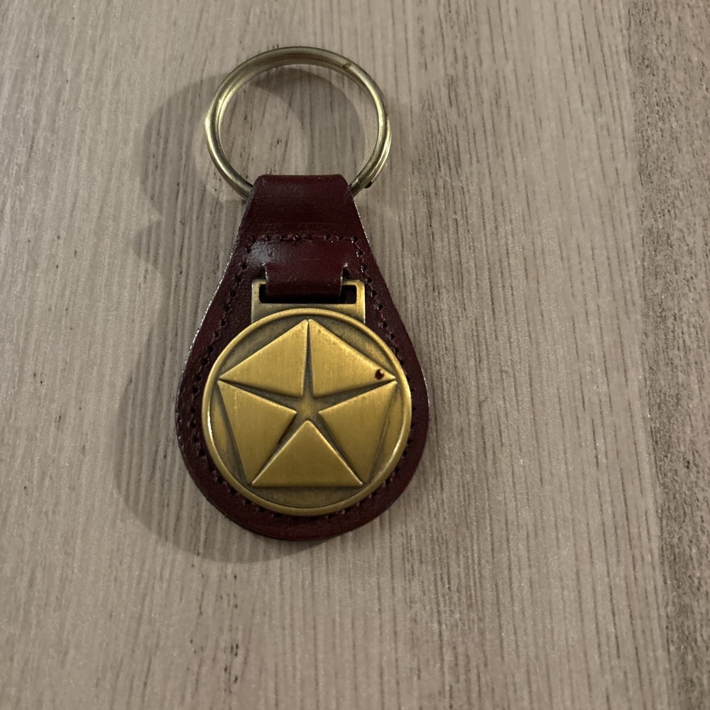 Vintage Chrysler Pentastar Keychain Leather Brass Key Ring Fob Automobilia